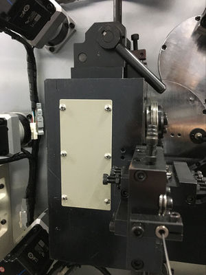 Máquina de vento da bobina do núcleo do ar para formar o fio esmaltado sem os riscos na superfície