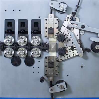 XD -250 máquina de bobinamento da mola do CNC de duas linhas centrais com alta velocidade e precisão